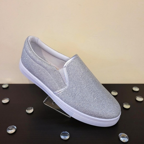 H2K White Glitter Slip-on Tennis Shoes - Picture 4 of 4